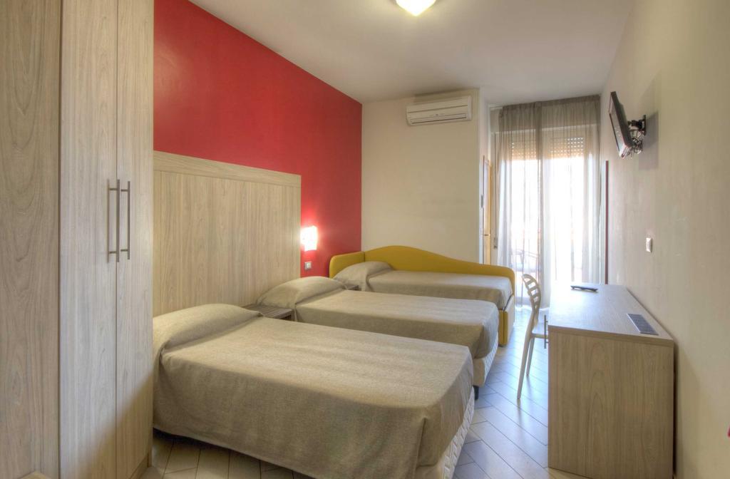 Hotel Sydney San Benedetto del Tronto Værelse billede